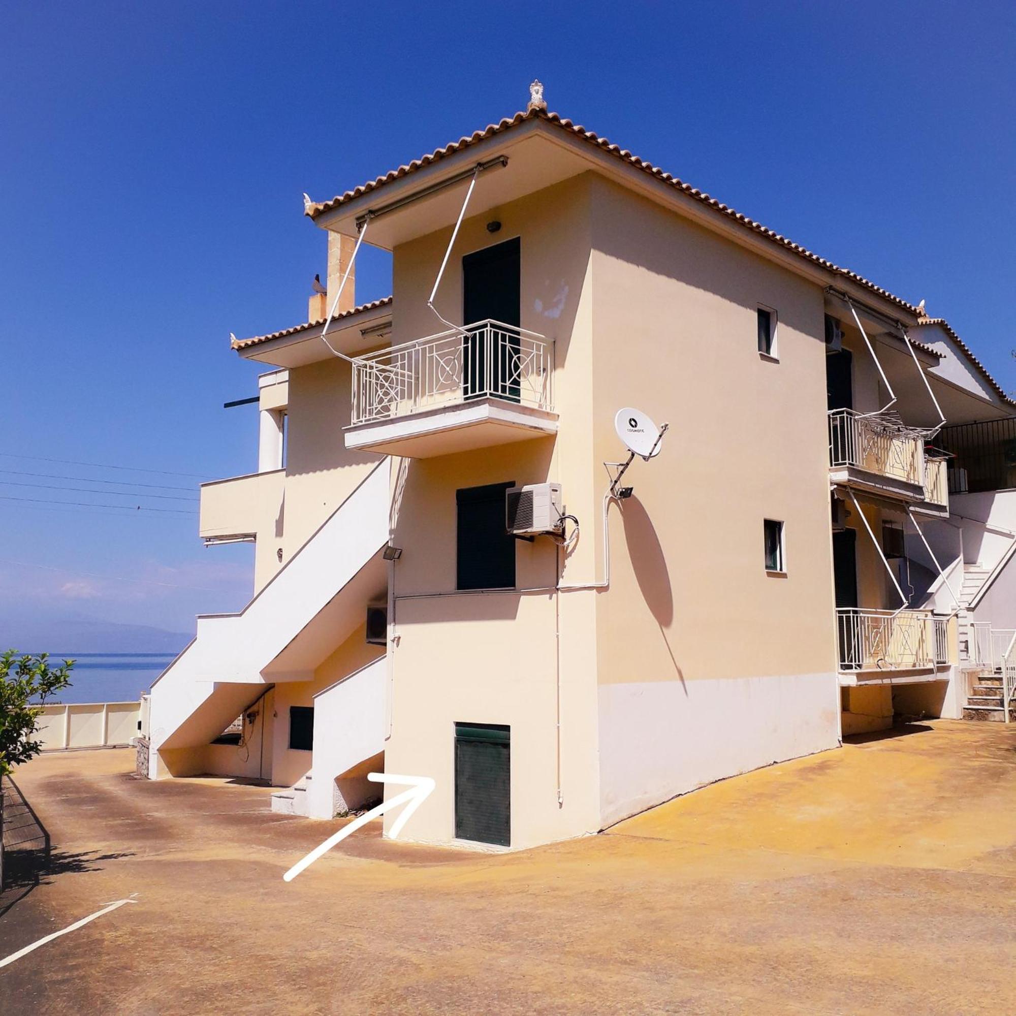 Derveni Seaside Apartments "Penthouse" Exterior photo